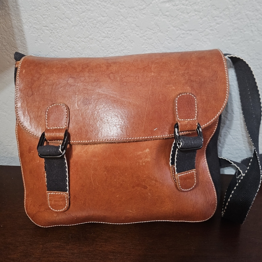 Leather Bag Bundle - Picture 5 of 10